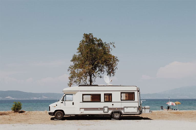 How to Prepare and Service a Camper Before a Summer Vacation Trip - checklist