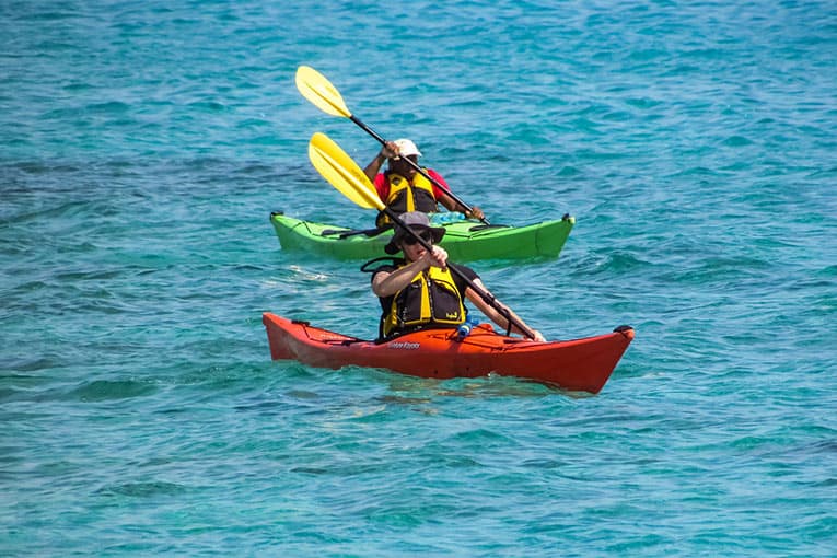 Kayaking and Canoeing Safety Regulations in the USA - Influence