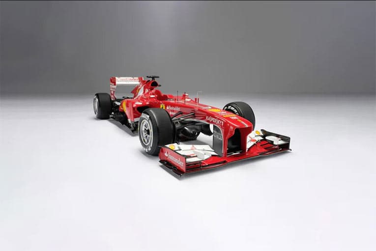 Ferrari F138 Chinese GP 1:8 model car