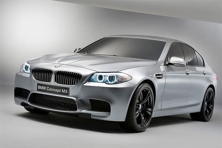New pictures of the BMW M5 - grey