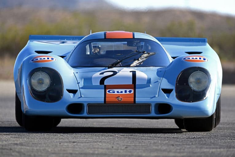 Porsche offers service for historic race cars - front