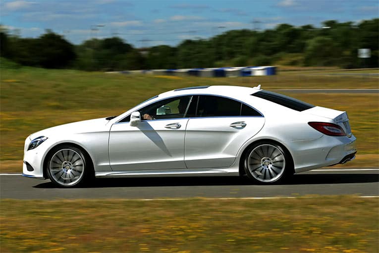 Road Test: 2011 Mercedes-Benz CLS 350 CDI - side view